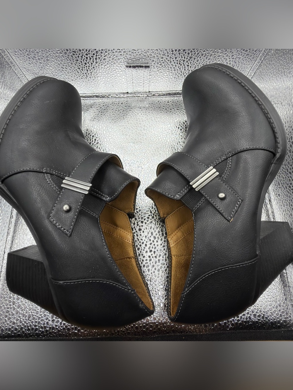 Natural Soul Black Leather Heeled Ankle Booties with Strap - Picture 6 of 14